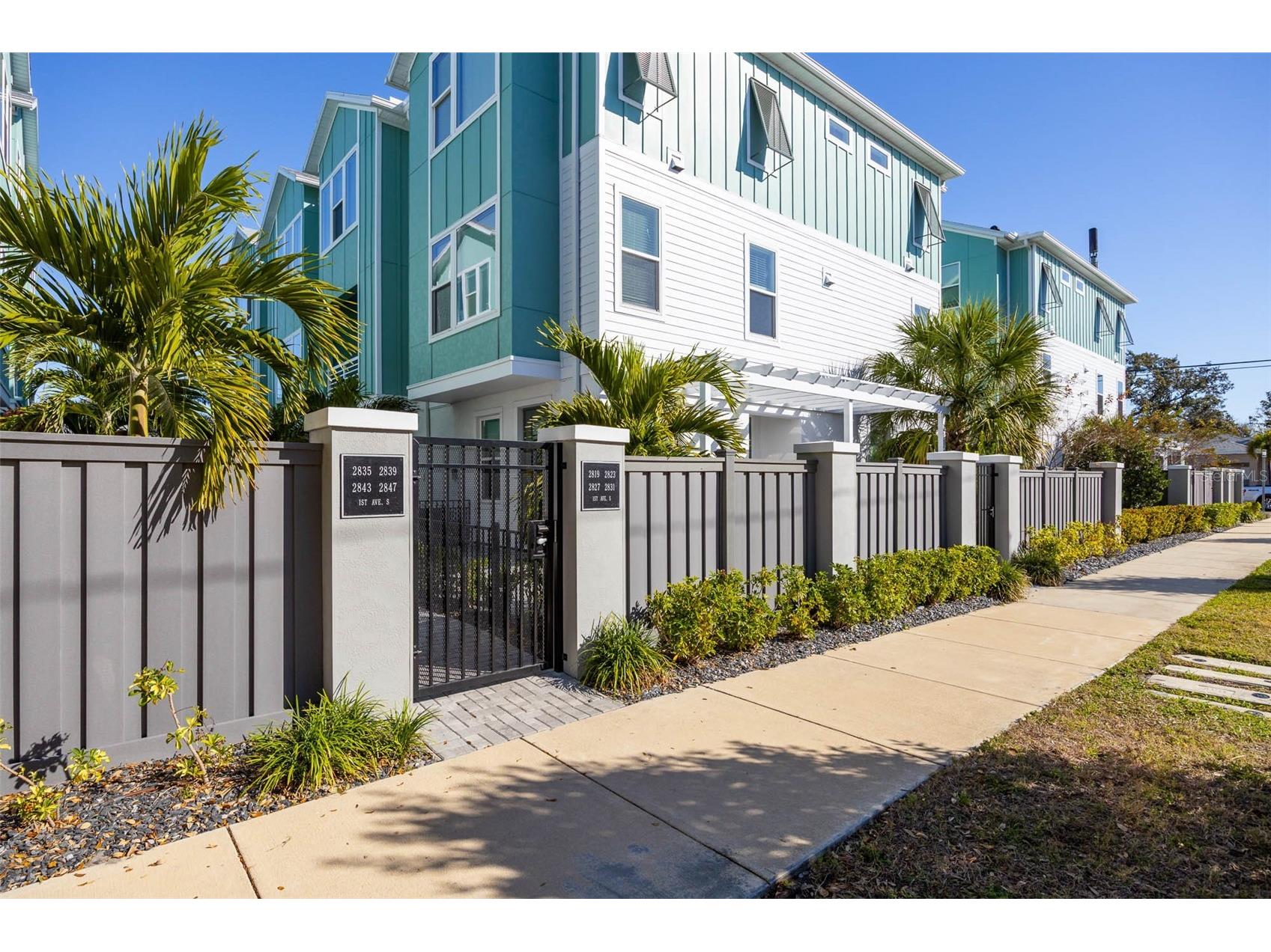 2843 1st Avenue S Saint Petersburg FL 33712 TB8470576 image1