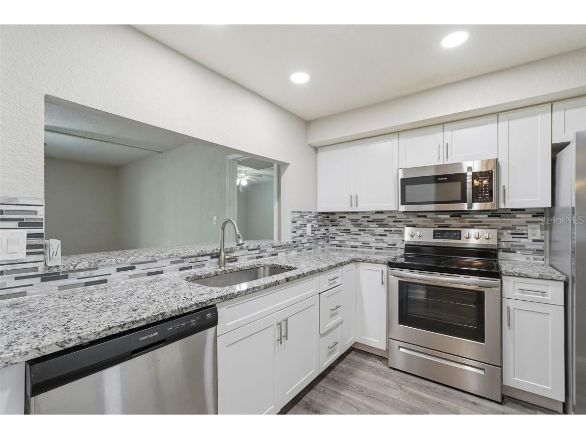 2843 NE 3rd Street #109 Ocala FL 34470 OM712726 image3