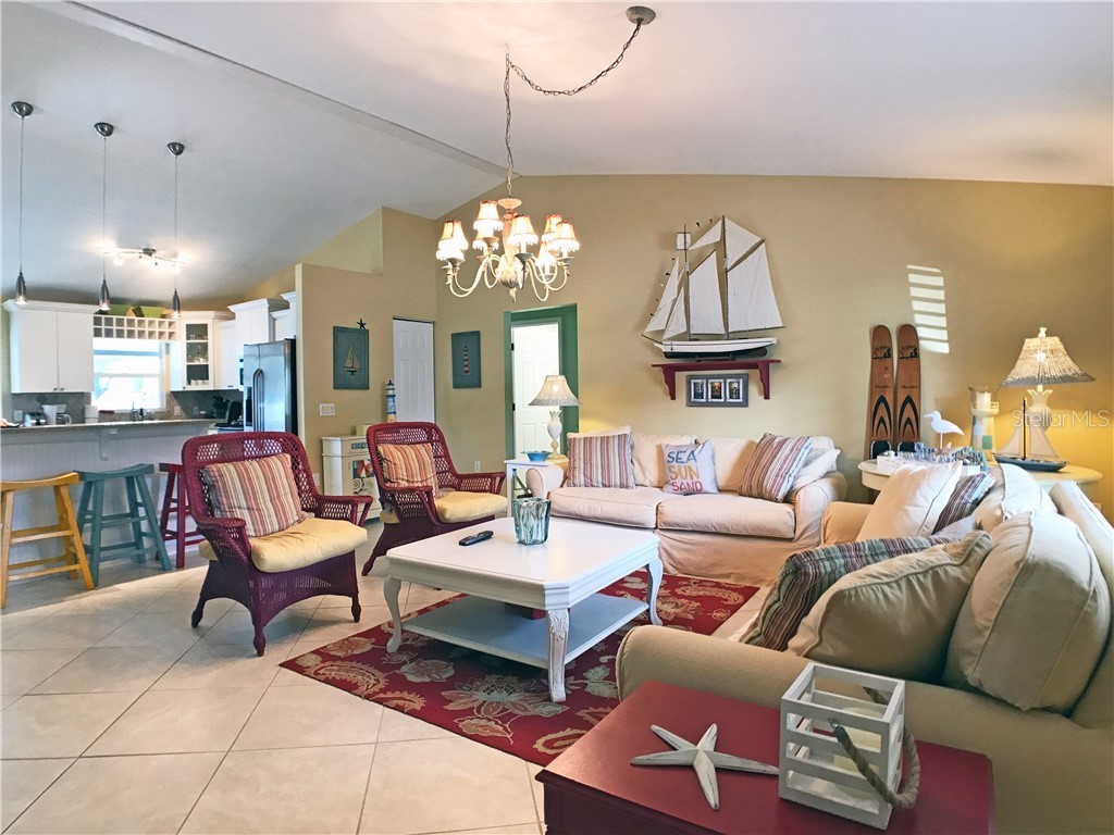 2843 New England Street Sarasota FL 34231 A4418022 image4