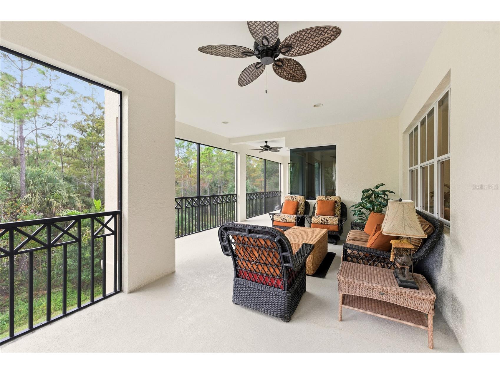 2843 Tiburon Boulevard E #7-102 Naples FL 34109 A4692929 image11