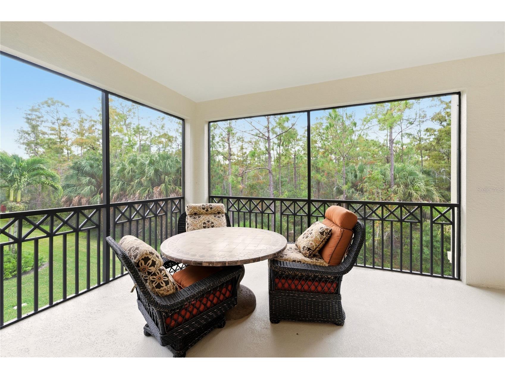 2843 Tiburon Boulevard E #7-102 Naples FL 34109 A4692929 image9