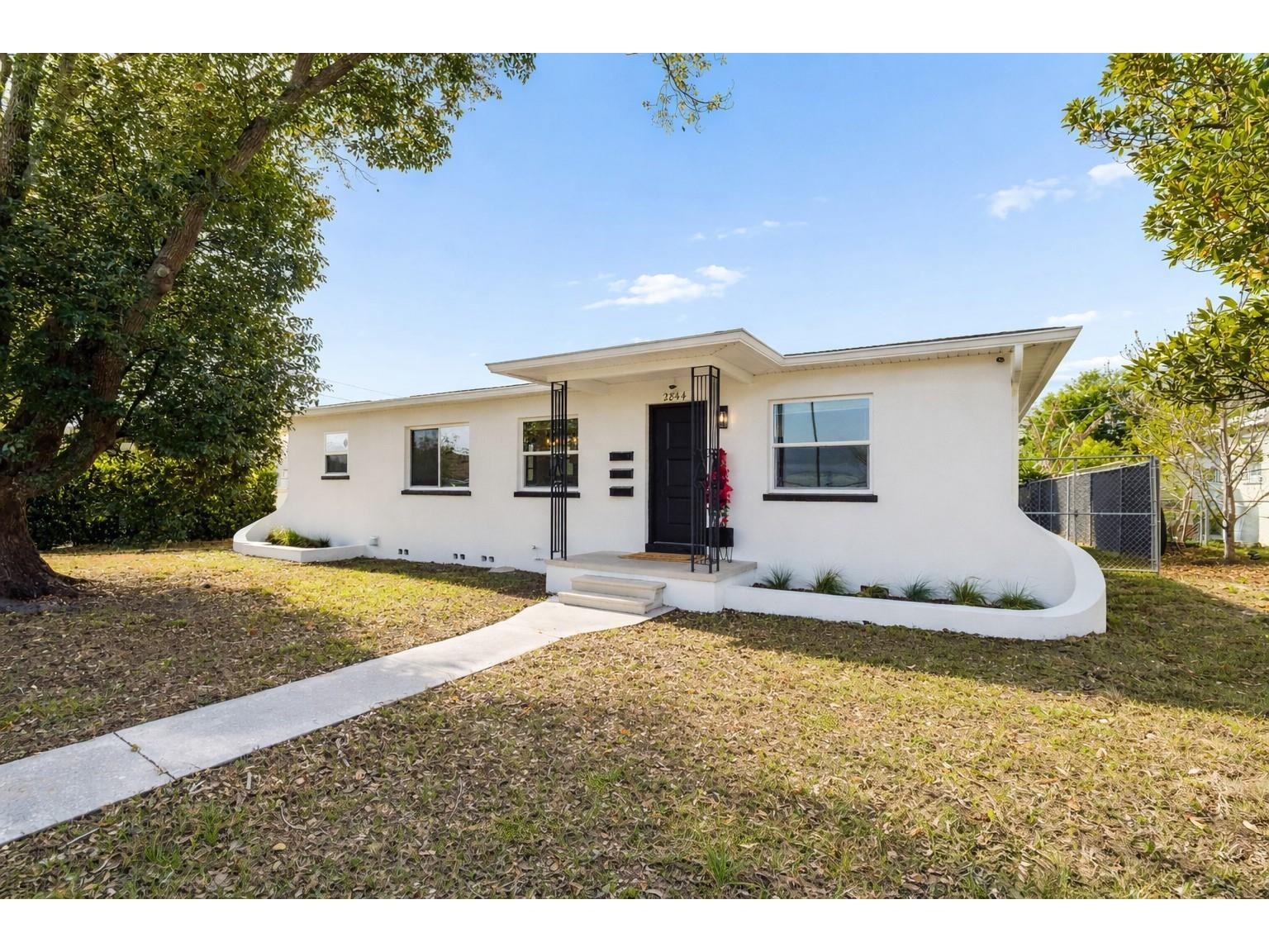2844 30th Avenue N Saint Petersburg FL 33713 W7884253 image1
