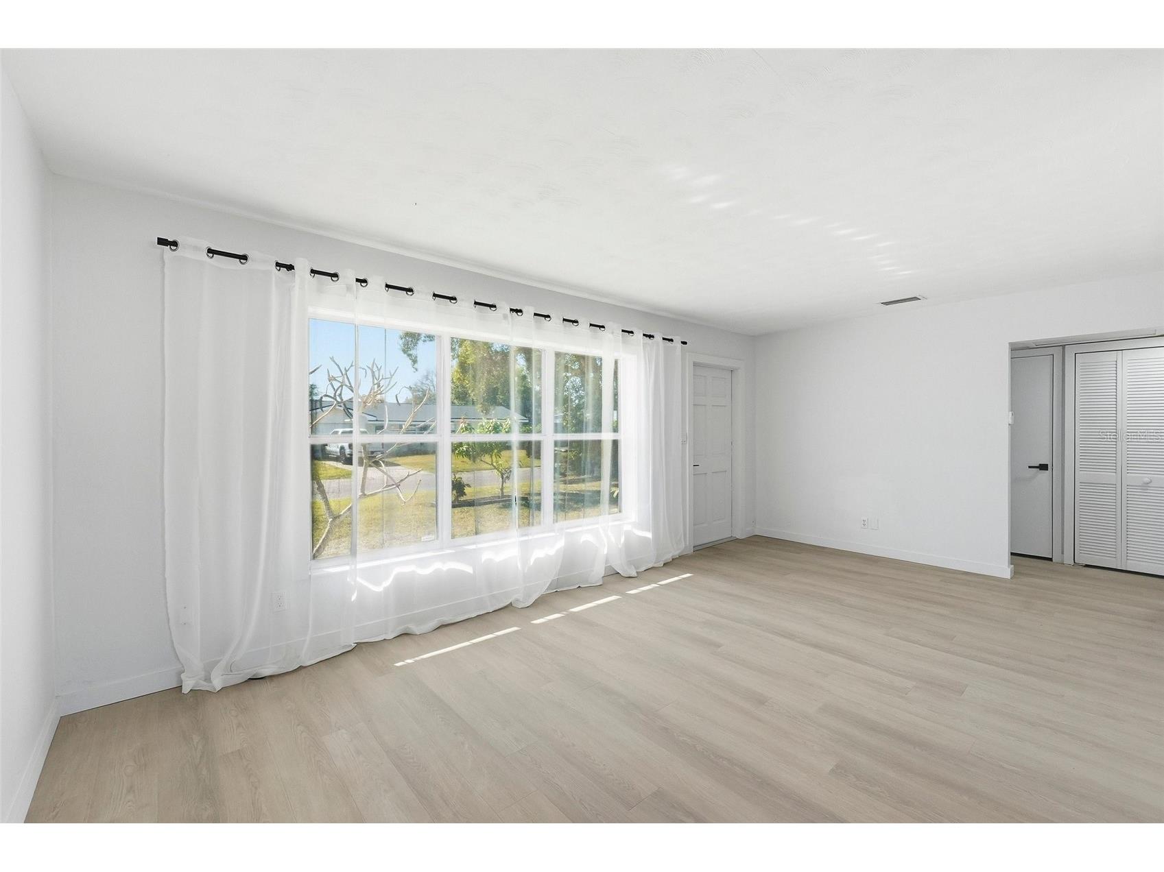 2845 64th Terrace S Saint Petersburg FL 33712 TB8472109 image11