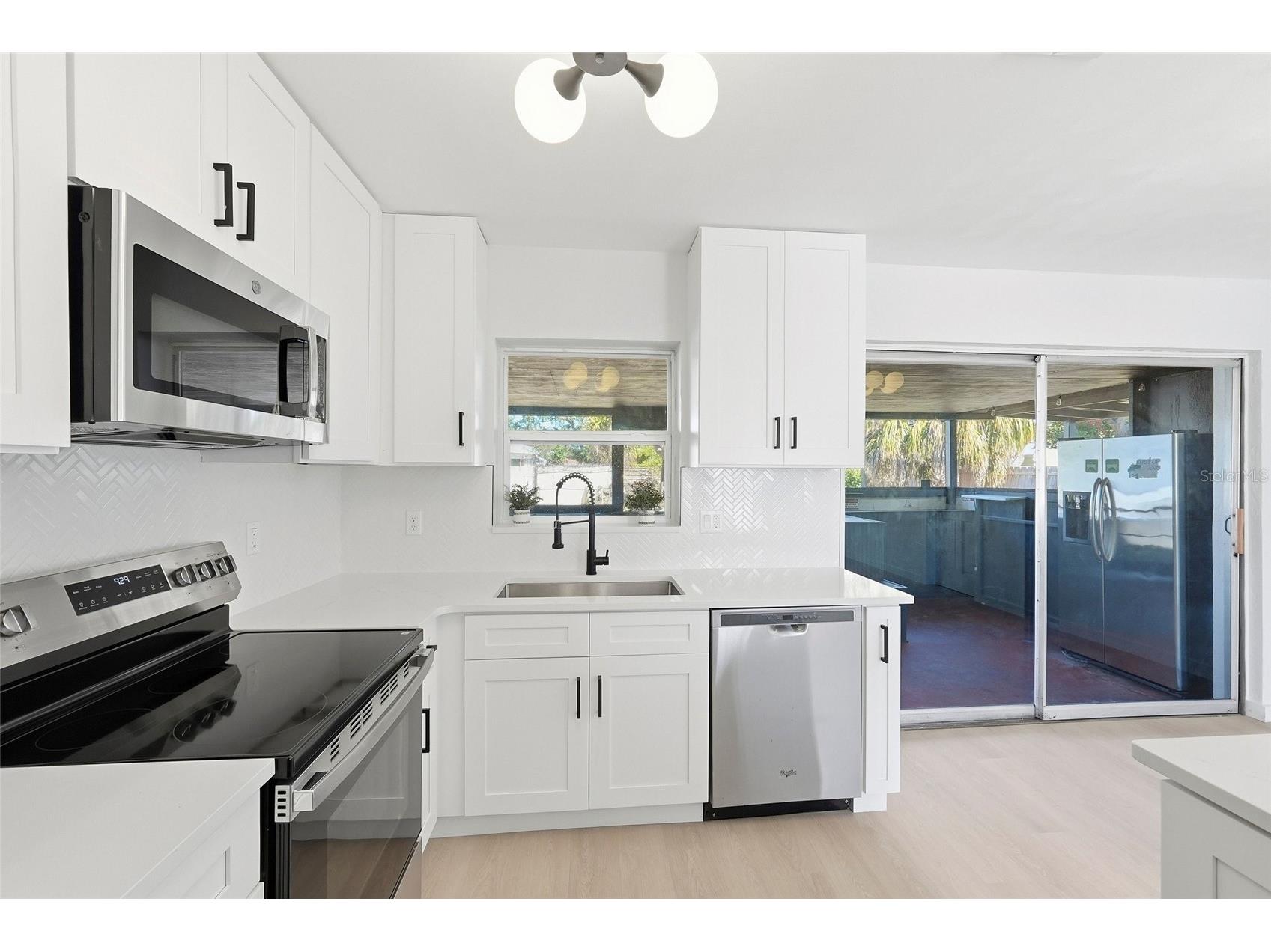 2845 64th Terrace S Saint Petersburg FL 33712 TB8472109 image7