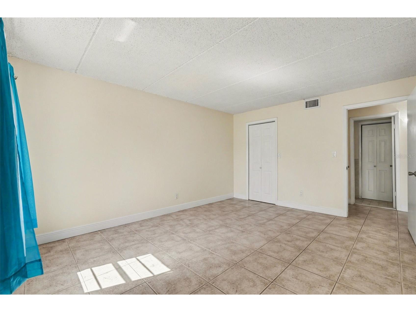 2845 Somerset Park Drive #101 Tampa FL 33613 TB8496777 image15