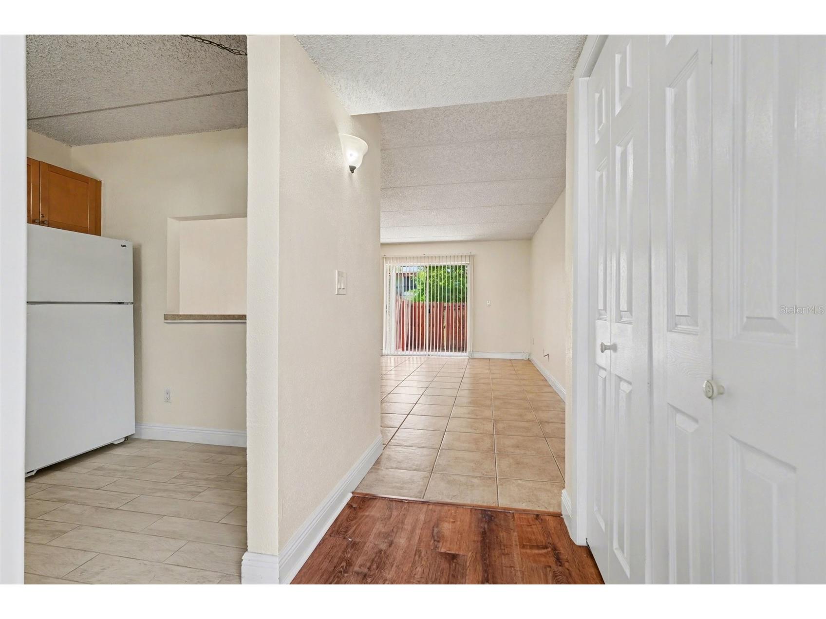 2845 Somerset Park Drive #101 Tampa FL 33613 TB8496777 image2