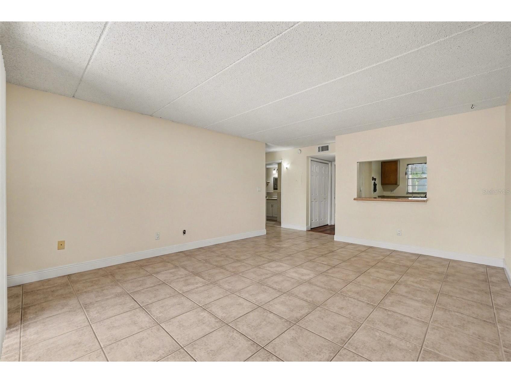 2845 Somerset Park Drive #101 Tampa FL 33613 TB8496777 image6
