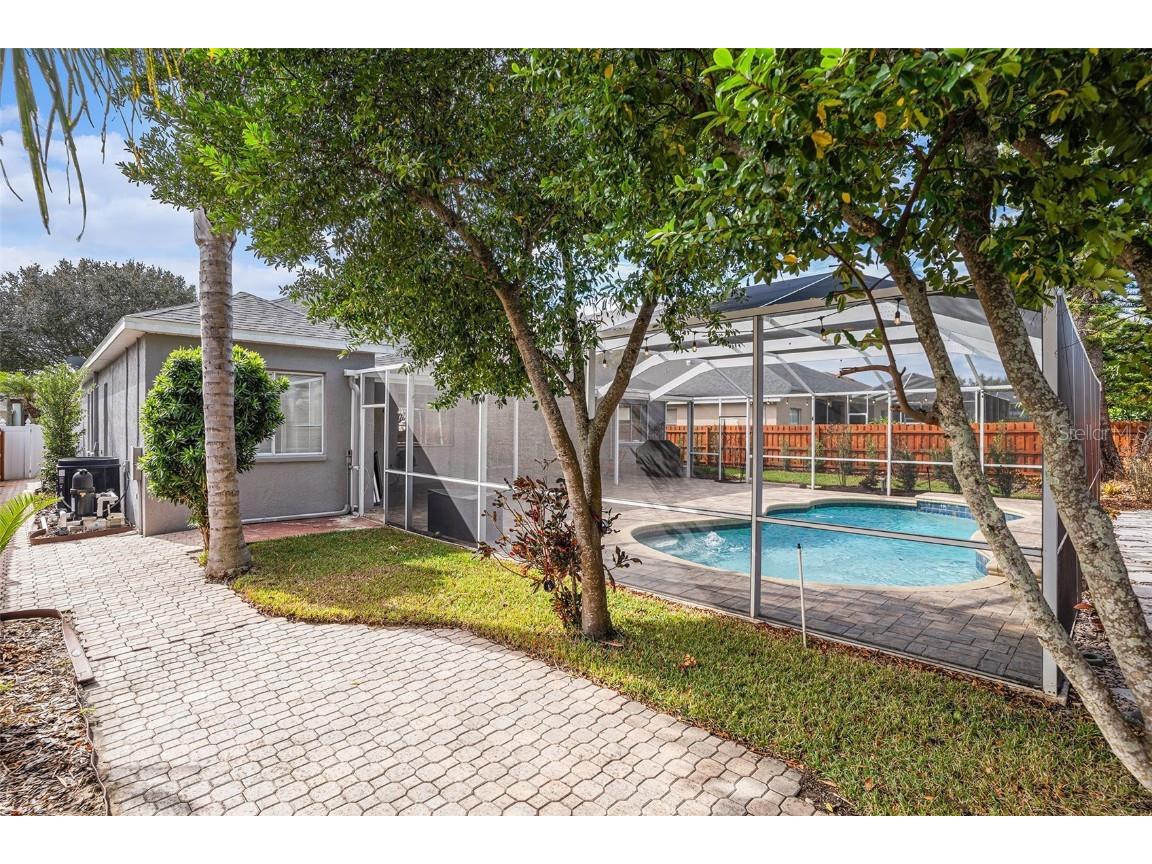 2846 Duncan Tree Circle Valrico FL 33594 TB8453693 image40