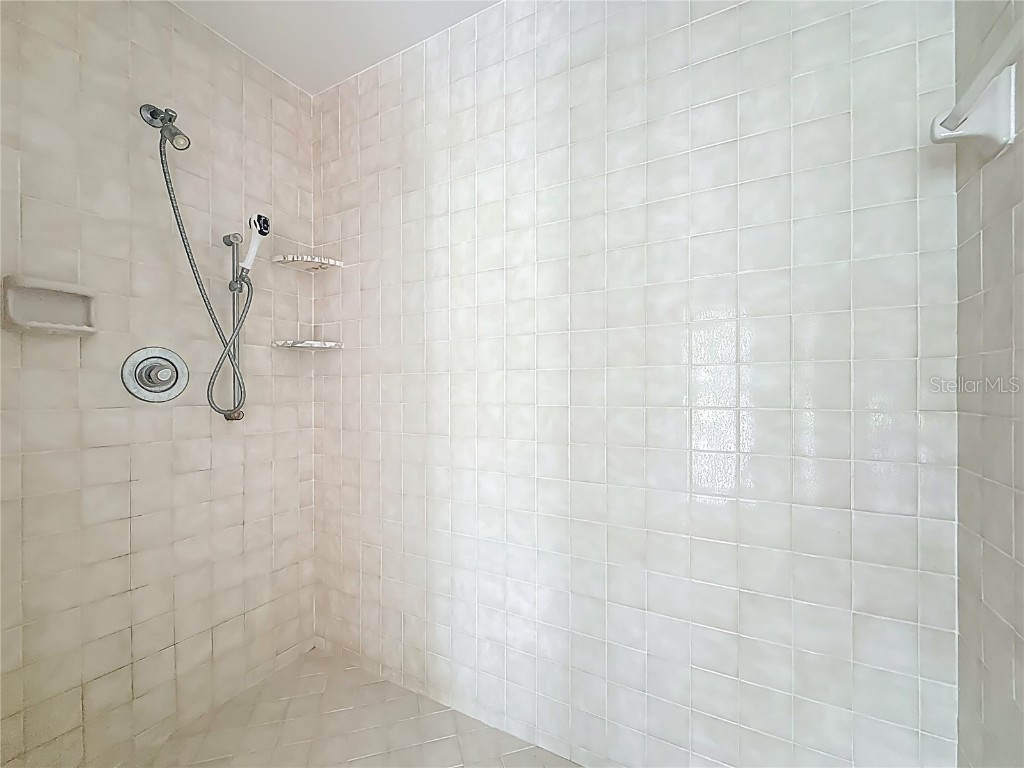 2846 Hammock Drive Plant City FL 33566 O6340131 image35