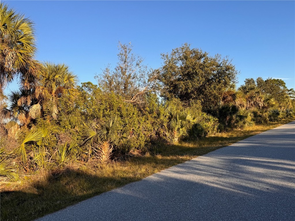 2846 Montgomery Drive Port Charlotte FL 33981 D6134682 image1