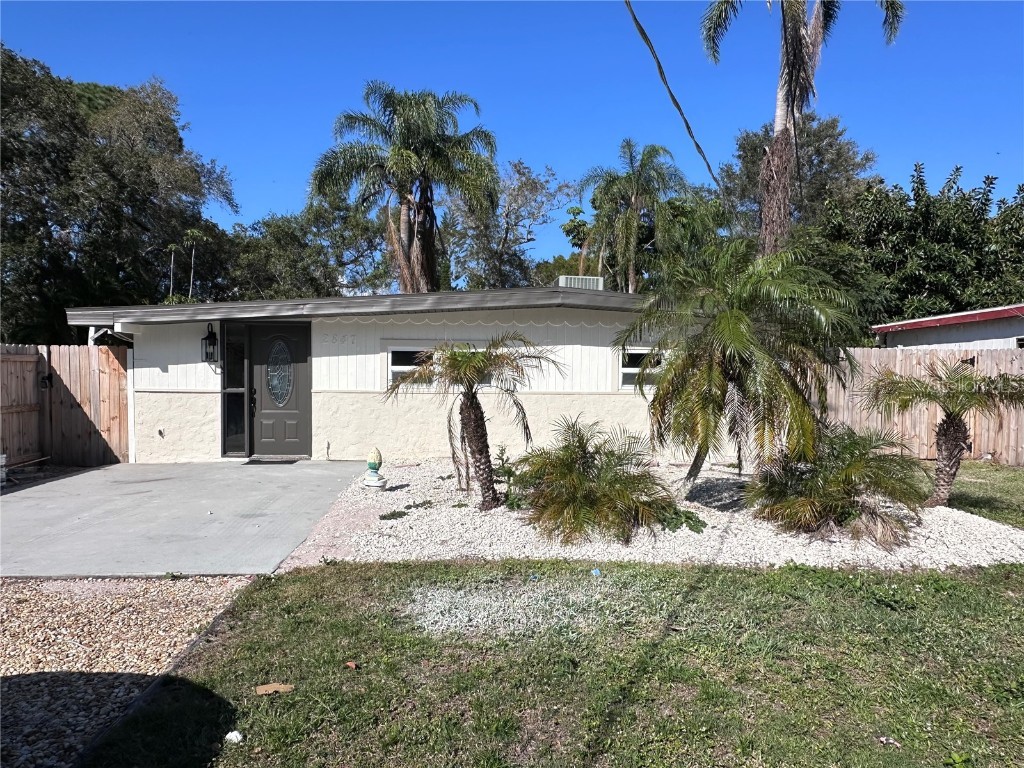 2847 Marlette Street Sarasota FL 34231 A4597946 image1