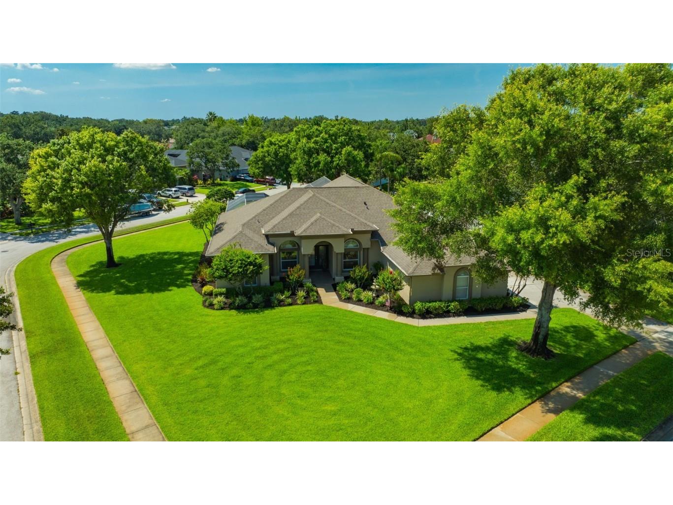 2847 Mossy Timber Trail Valrico FL 33596 TB8393979 image1