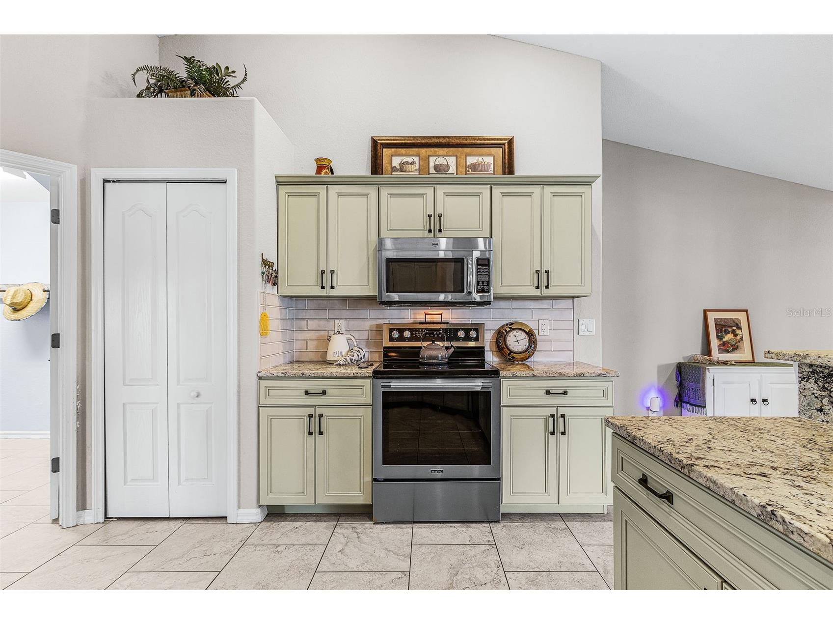 2847 NW 46th Place Cape Coral FL 33993 C7519948 image13
