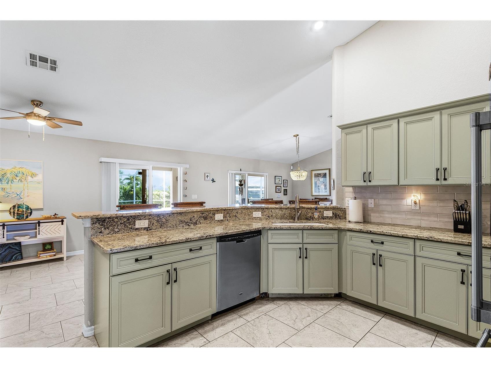 2847 NW 46th Place Cape Coral FL 33993 C7519948 image14