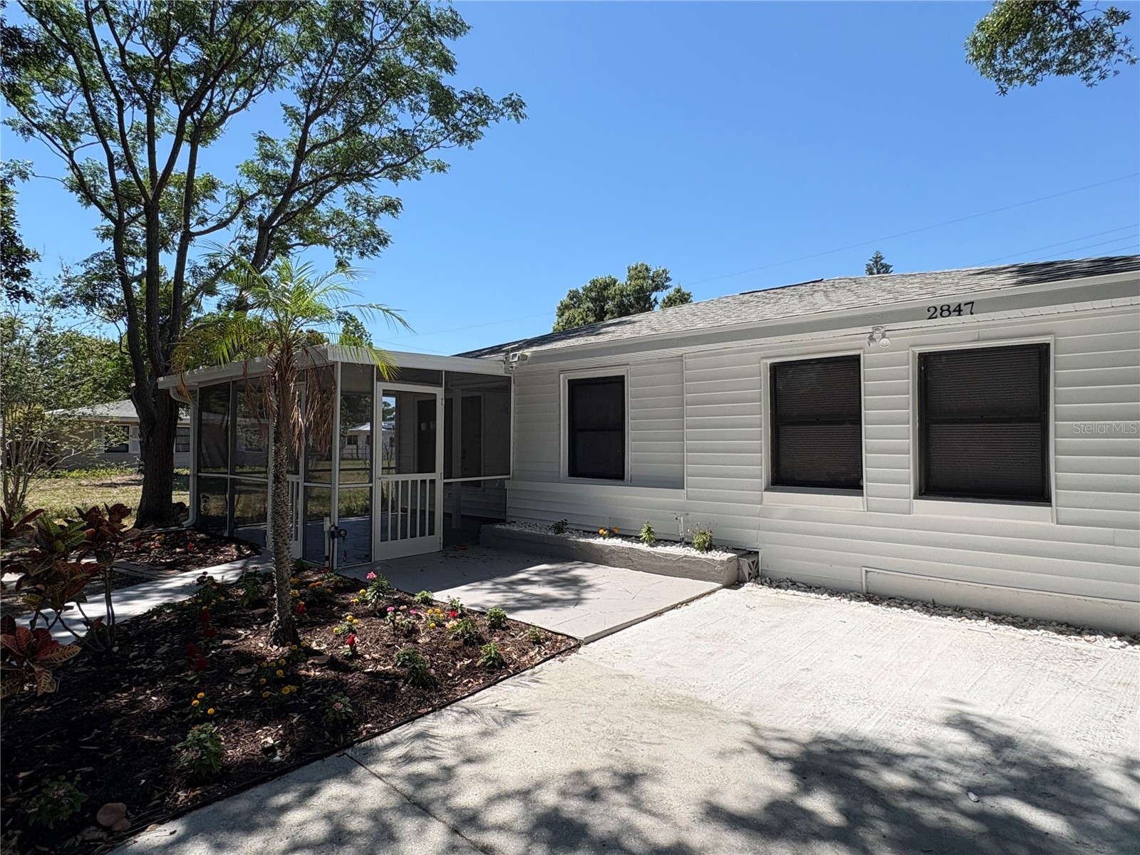 2847 Oak Street Sarasota FL 34237 A4693111 image19