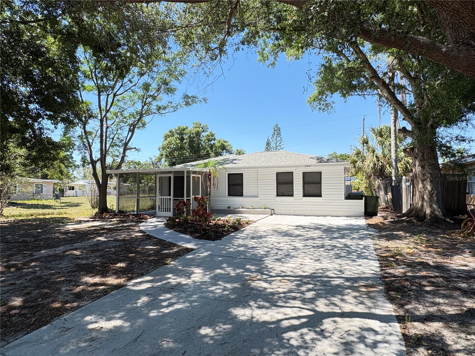 2847 Oak Street Sarasota FL 34237 A4693111 image20