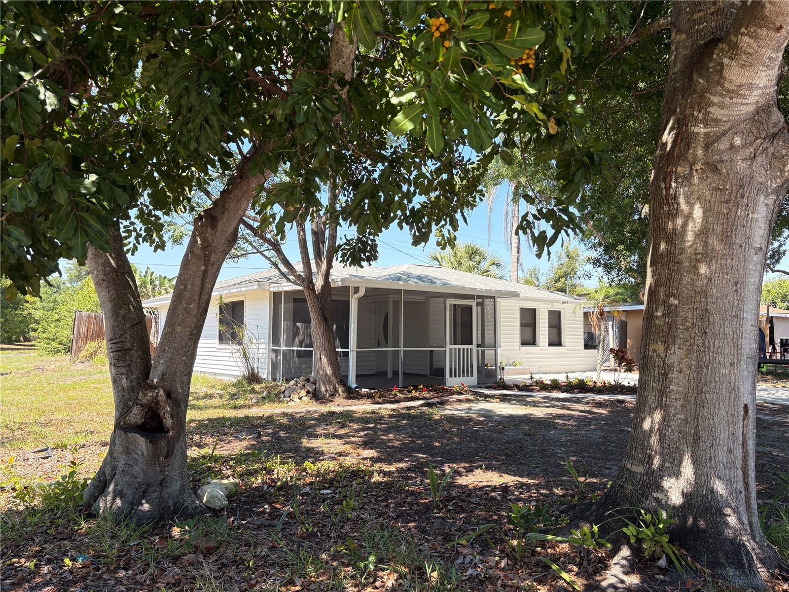2847 Oak Street Sarasota FL 34237 A4693111 image22