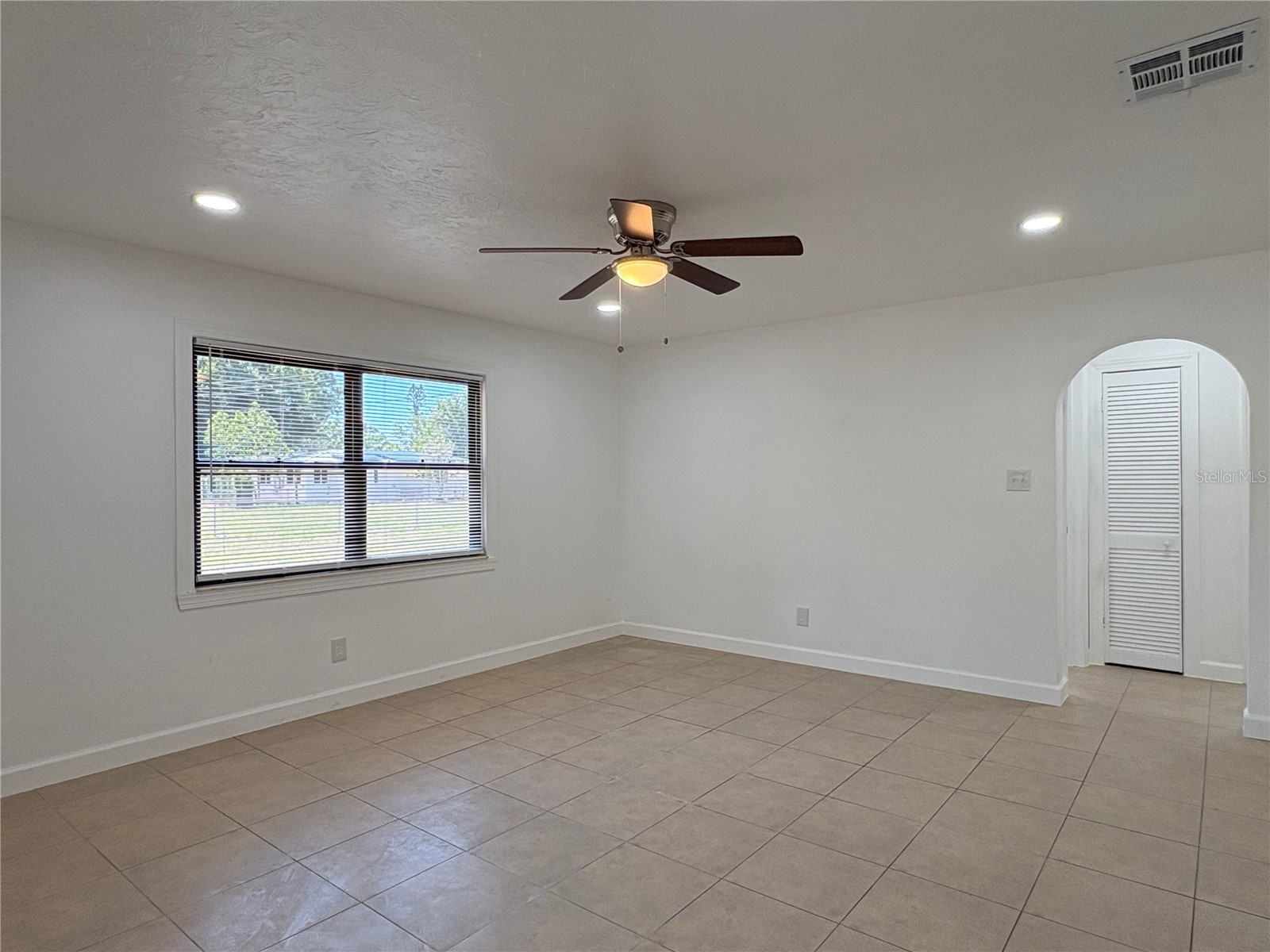 2847 Oak Street Sarasota FL 34237 A4693111 image6