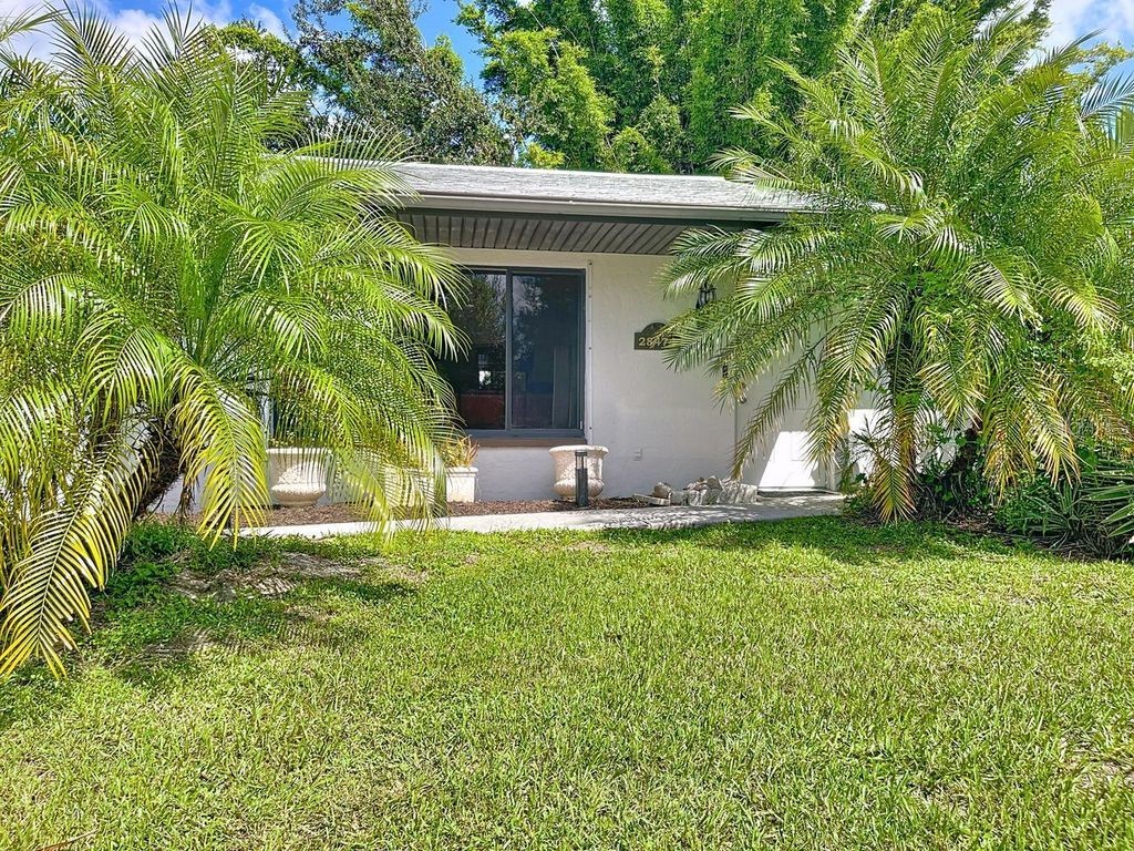 28474 Coco Palm Drive Punta Gorda FL 33982 C7514817 image3