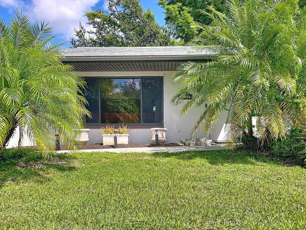 28474 Coco Palm Drive Punta Gorda FL 33982 C7514817 image4