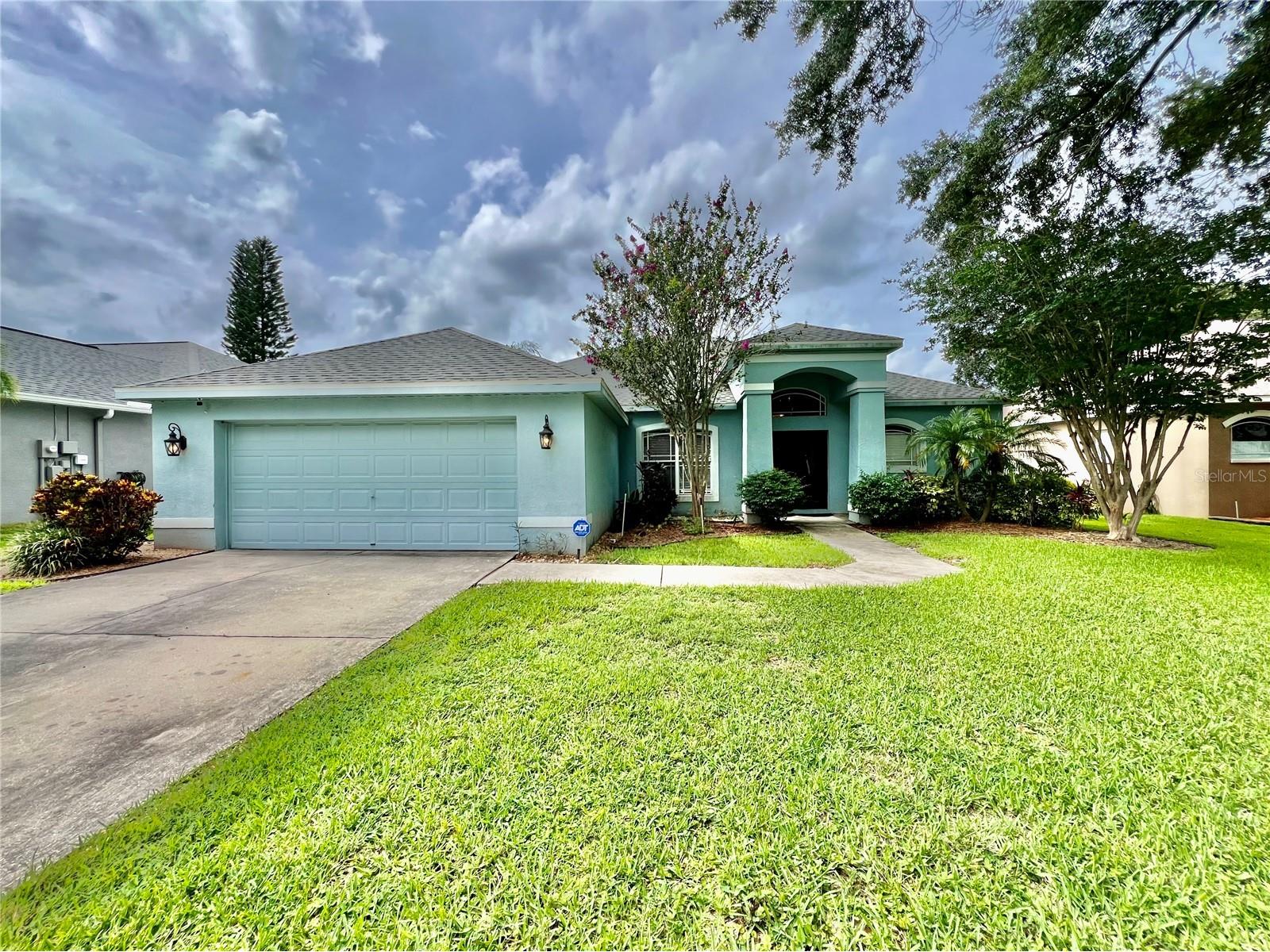 2848 Duncan Tree Circle Valrico FL 33594 TB8529019 image1