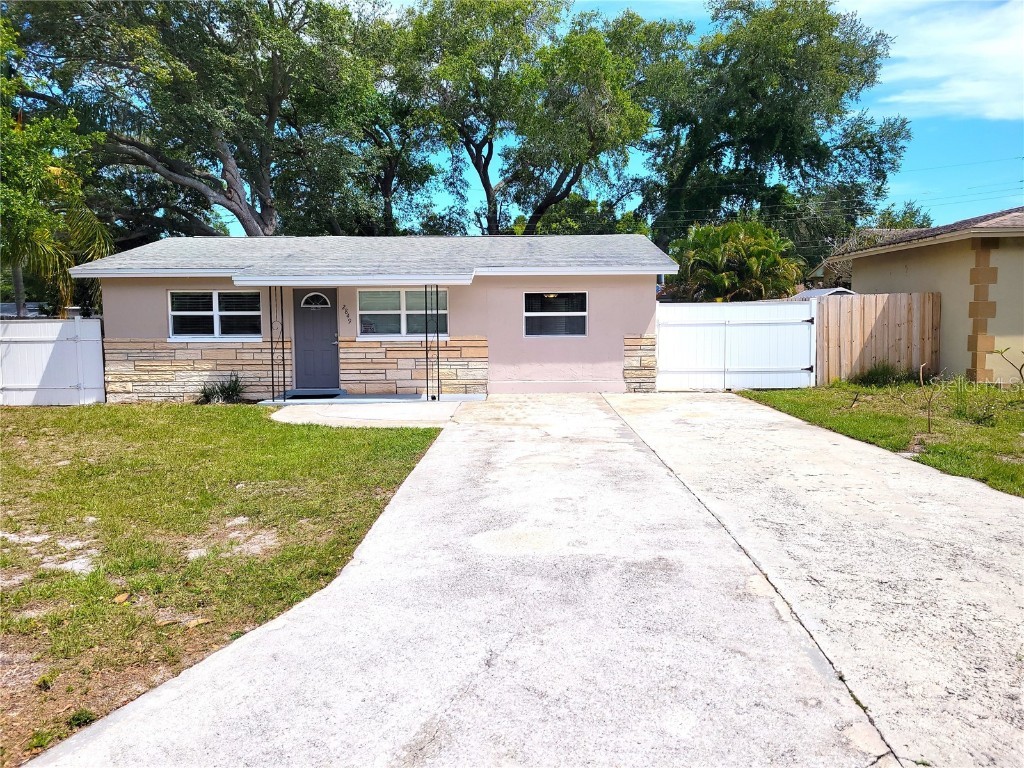 2849 Karen Avenue Largo FL 33774 U8240085 image1