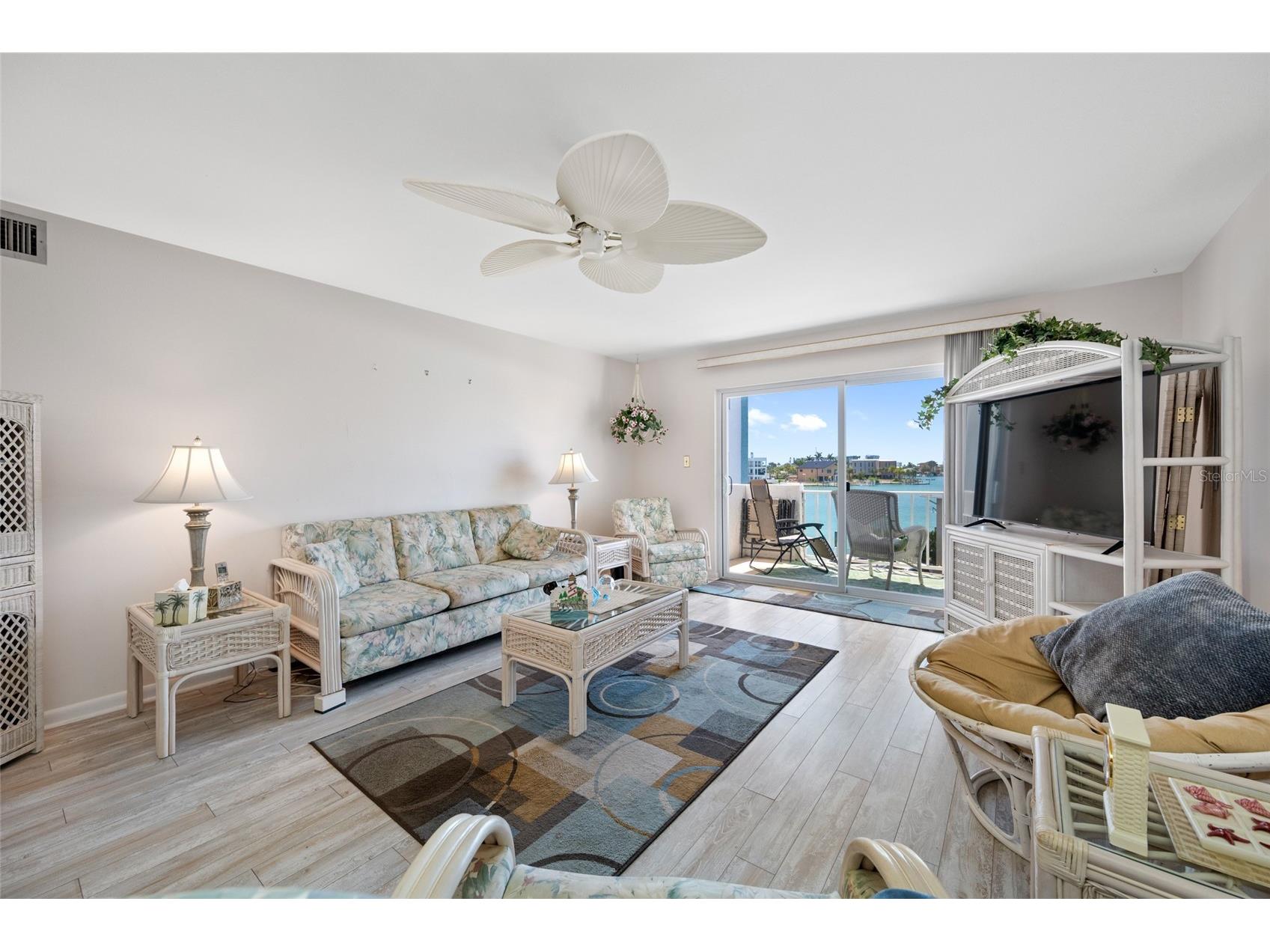 285 107th Avenue #306 Treasure Island FL 33706 - BOCA CIEGA BAY TB8497533 image12