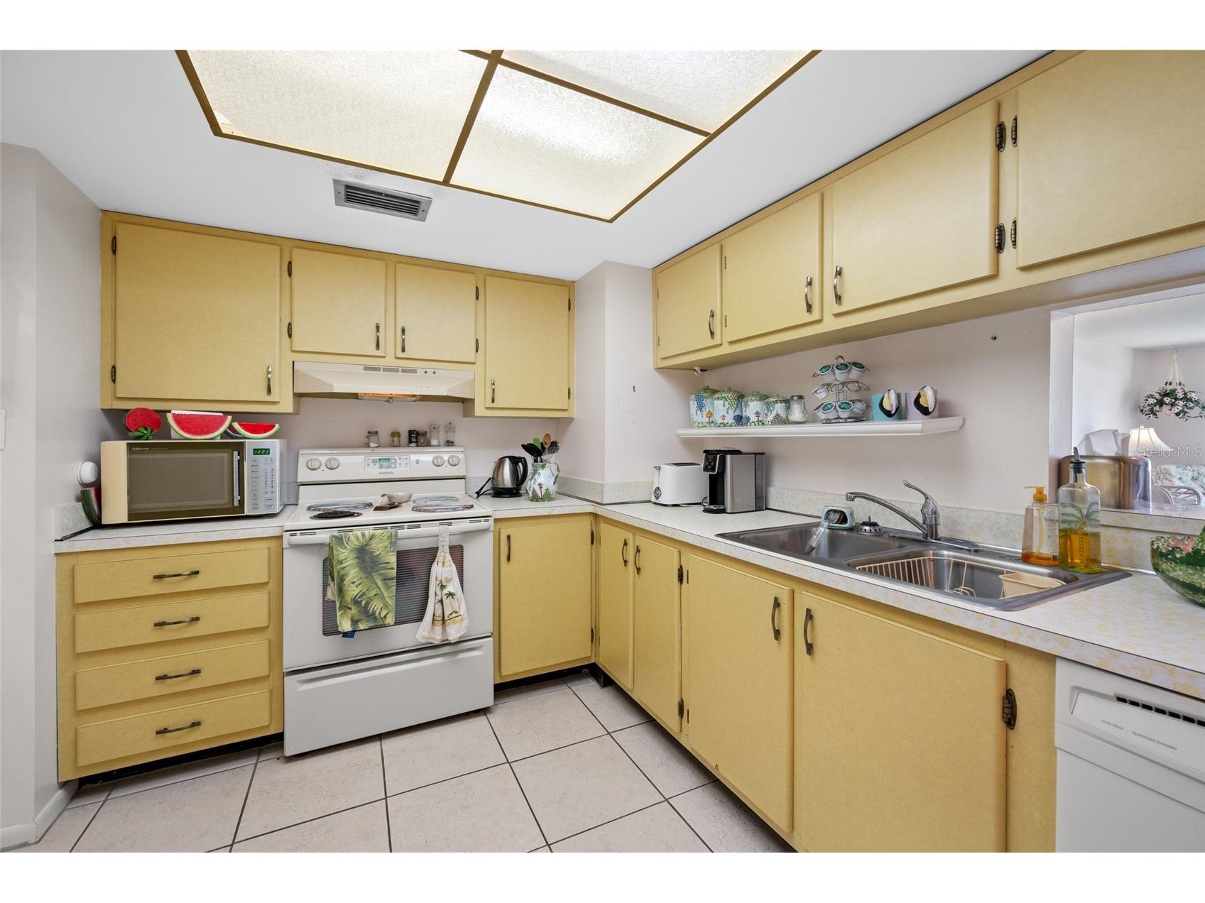 285 107th Avenue #306 Treasure Island FL 33706 - BOCA CIEGA BAY TB8497533 image8