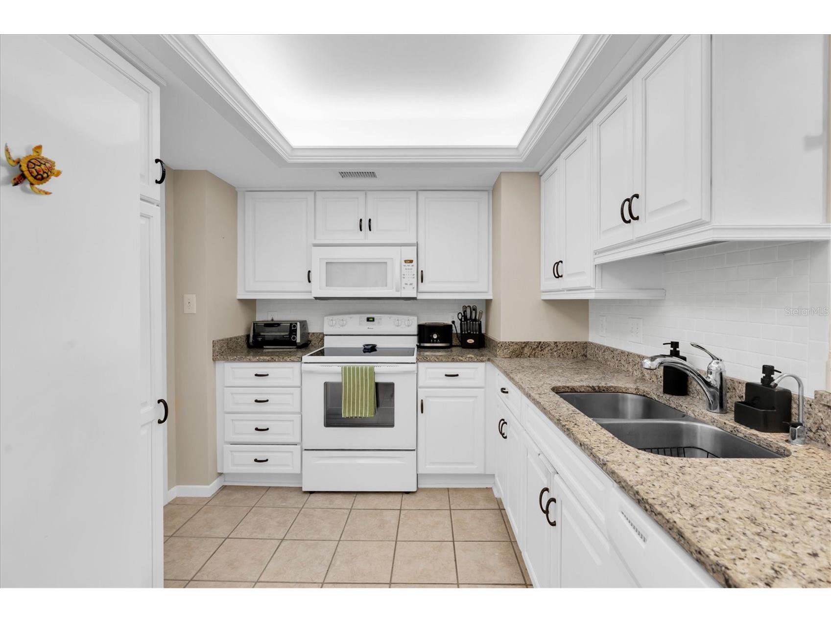 285 107th Avenue #701 Treasure Island FL 33706 TB8493449 image11