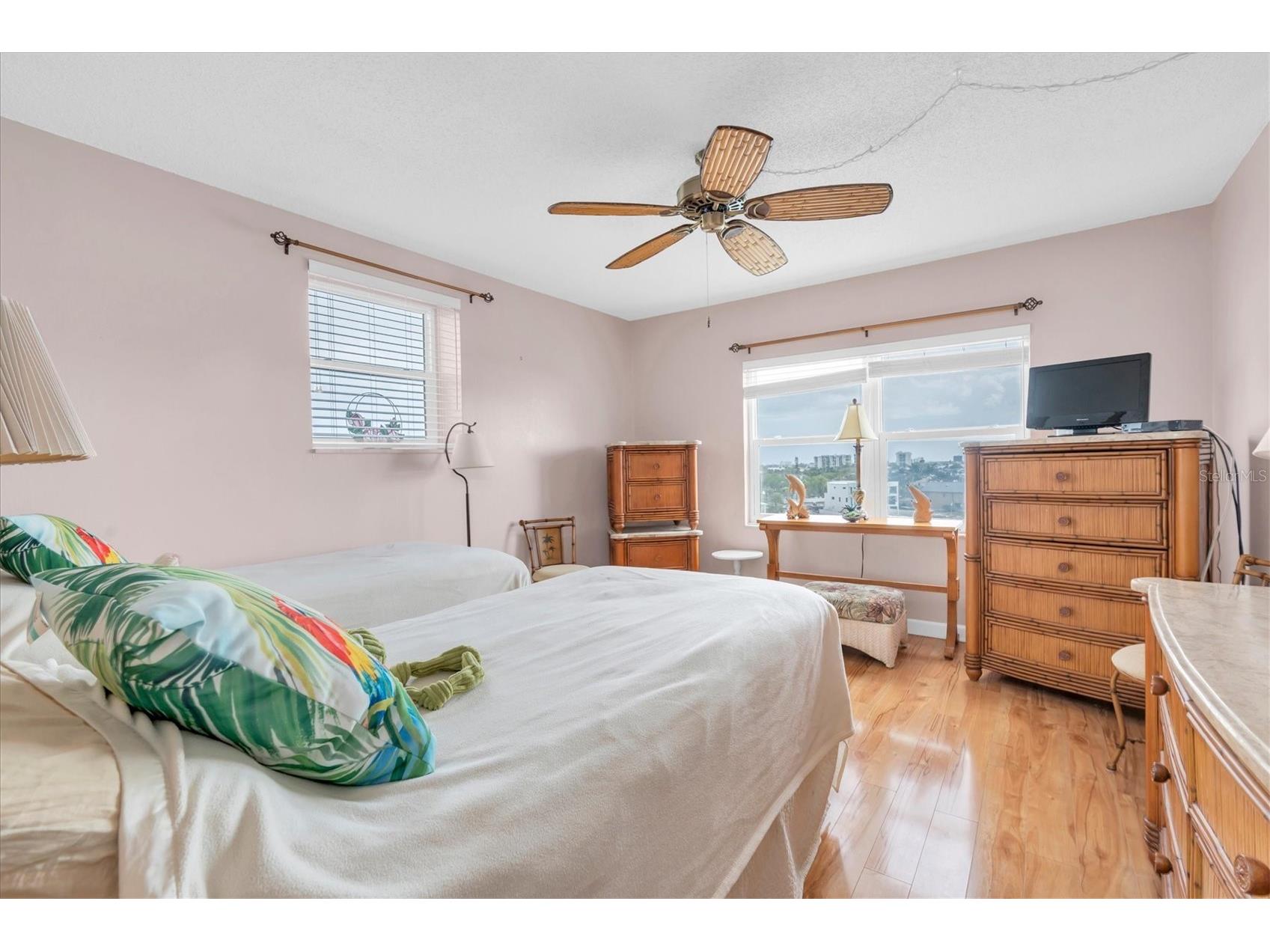 285 107th Avenue #701 Treasure Island FL 33706 TB8493449 image14