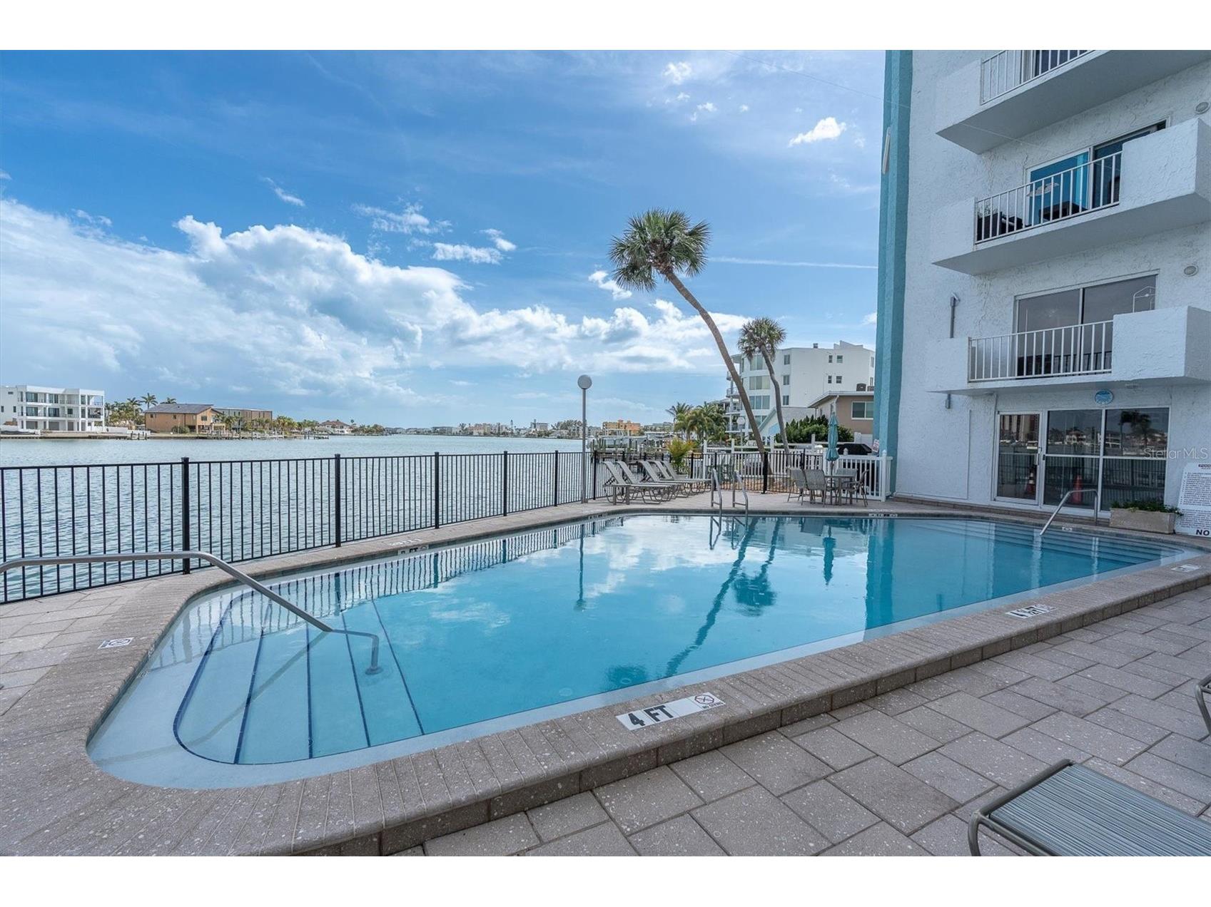 285 107th Avenue #701 Treasure Island FL 33706 TB8493449 image24