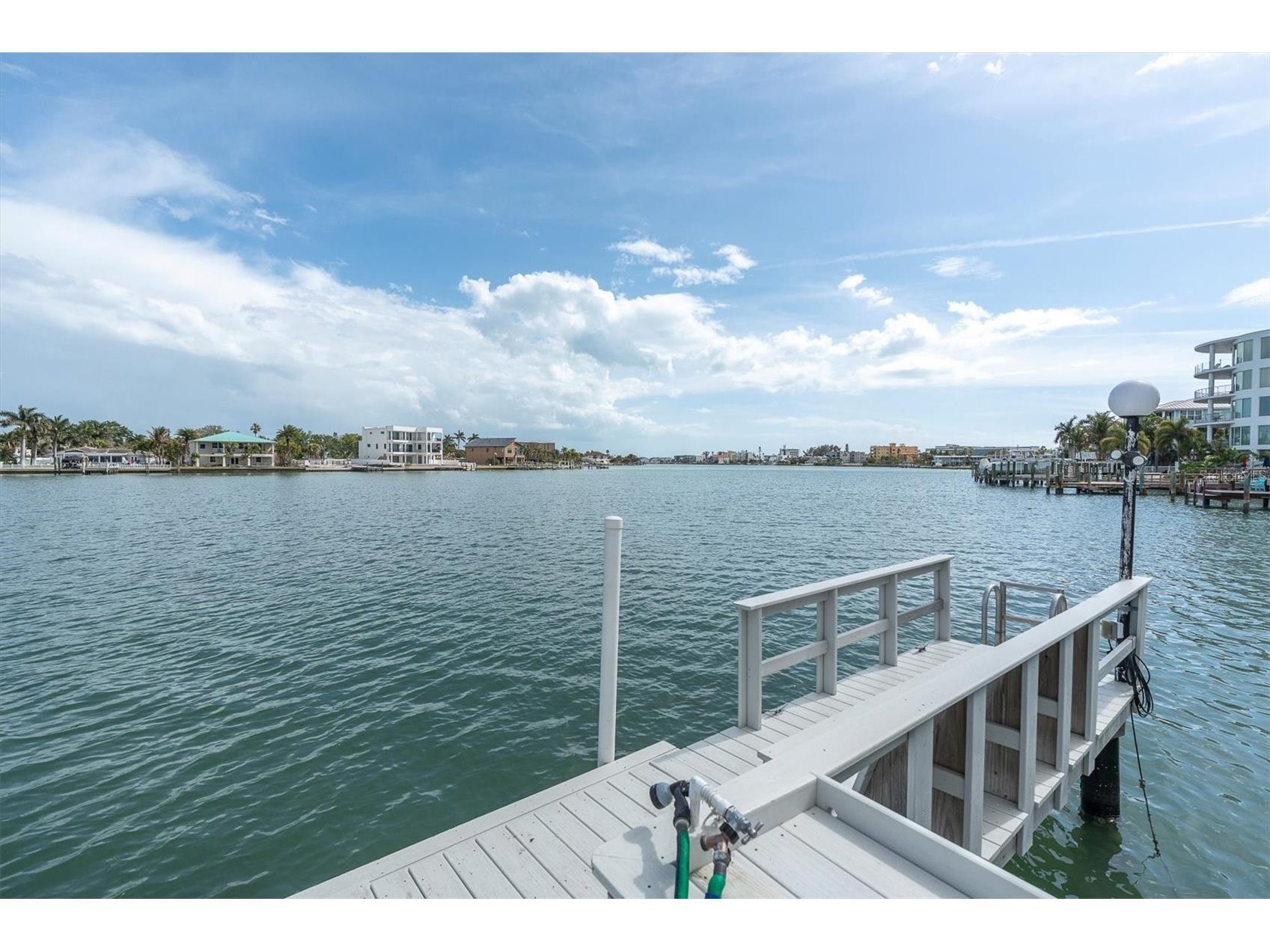 285 107th Avenue #701 Treasure Island FL 33706 TB8493449 image27