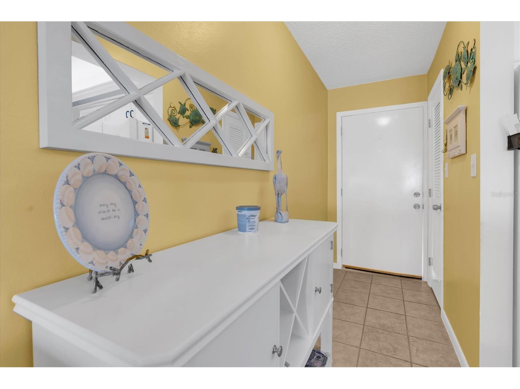 285 107th Avenue #701 Treasure Island FL 33706 TB8493449 image4