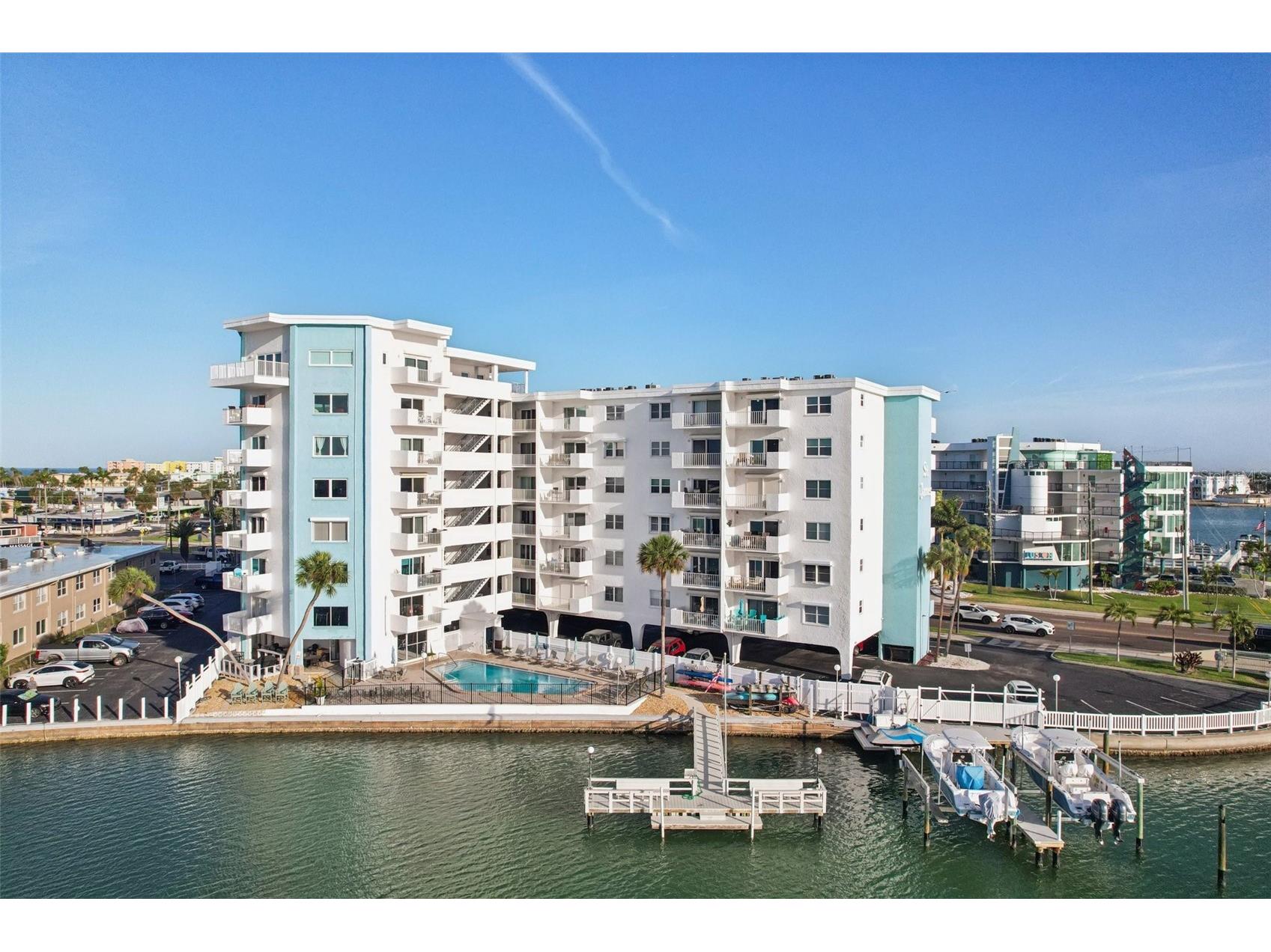 285 107th Avenue #708 Treasure Island FL 33706 TB8493931 image42
