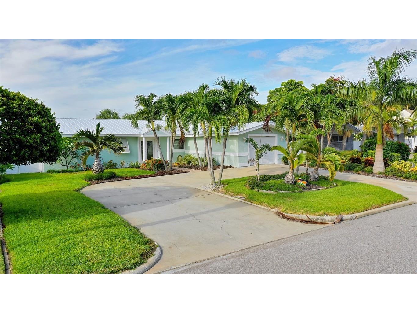 285 3rd Street W Tierra Verde FL 33715 U8211068 image1