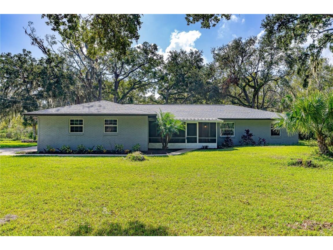 285 Cypress Avenue Oak Hill FL 32759 V4939357 image1