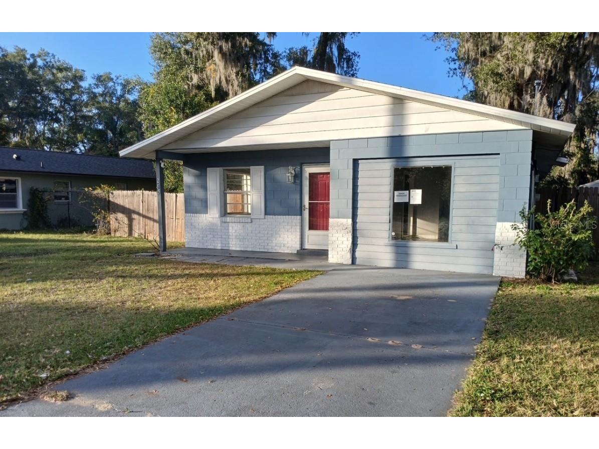 285 E Lake Street Umatilla FL 32784 O6369421 image1