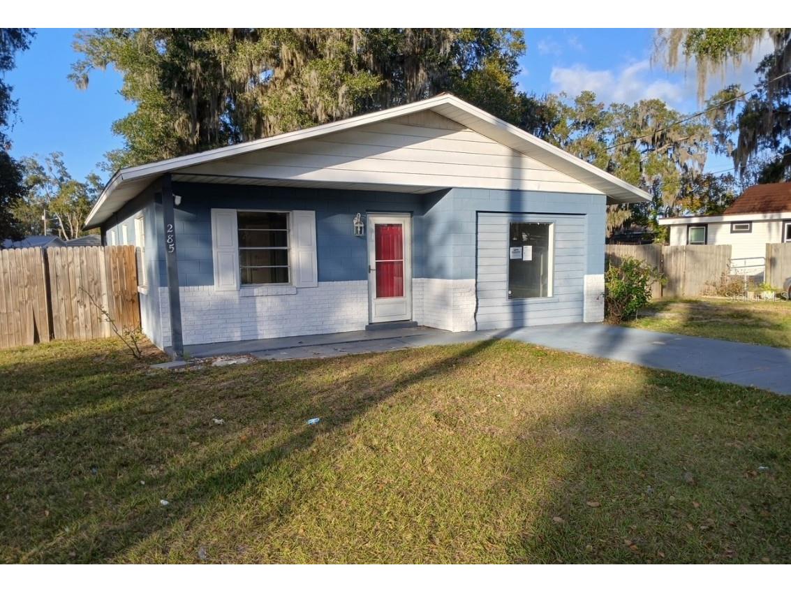 285 E Lake Street Umatilla FL 32784 O6369421 image3