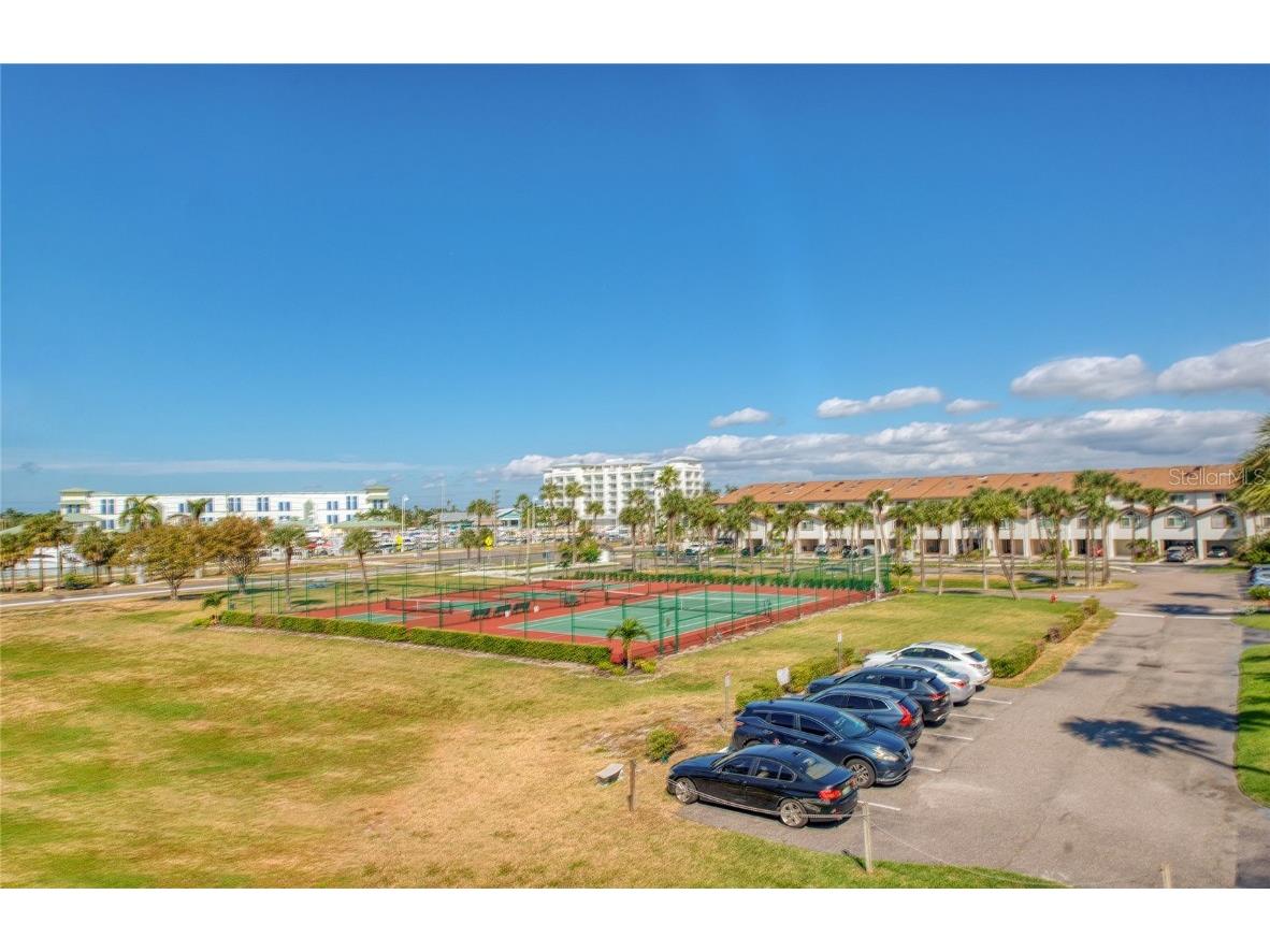 285 Madeira Circle Tierra Verde FL 33715 - TAMPA BAY TB8443744 image2