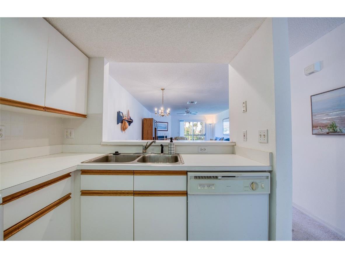 285 Madeira Circle Tierra Verde FL 33715 - TAMPA BAY TB8443744 image9