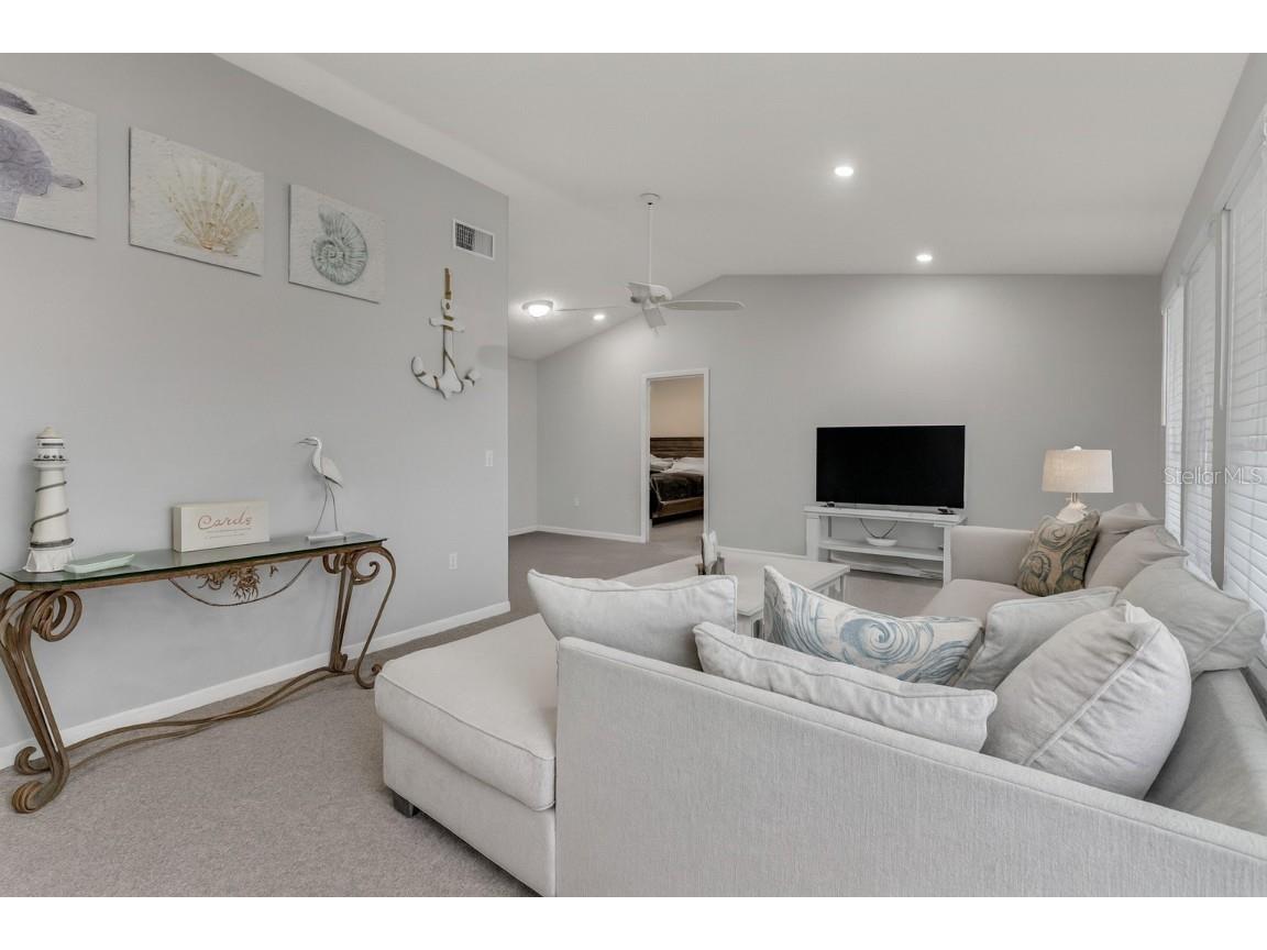 285 Mark Twain Lane Rotonda West FL 33947 C7513749 image10