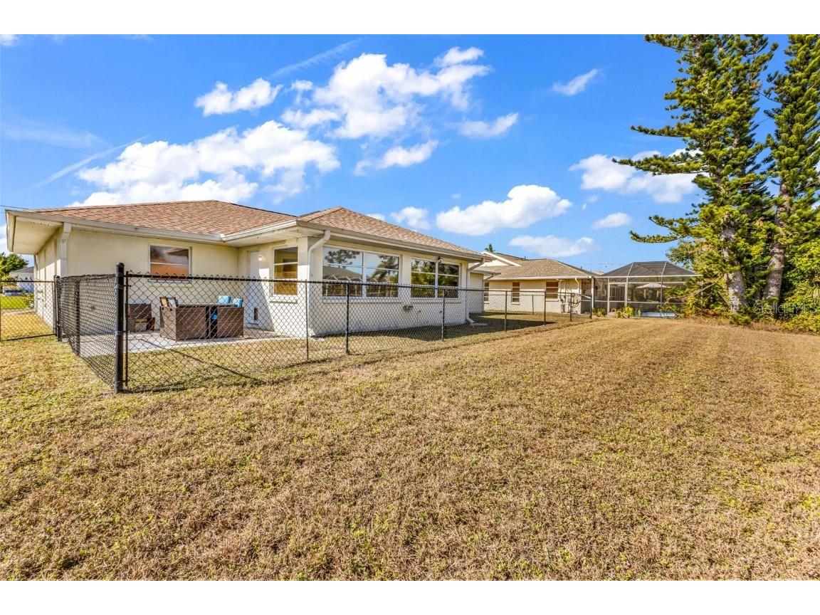 285 Mark Twain Lane Rotonda West FL 33947 C7513749 image40