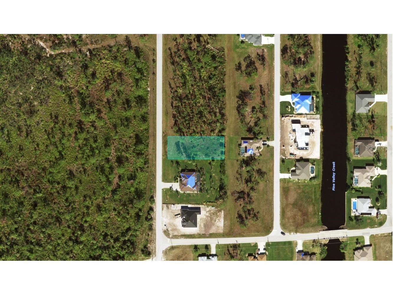 285 Rotonda Boulevard S Rotonda West FL 33947 D6144498 image1