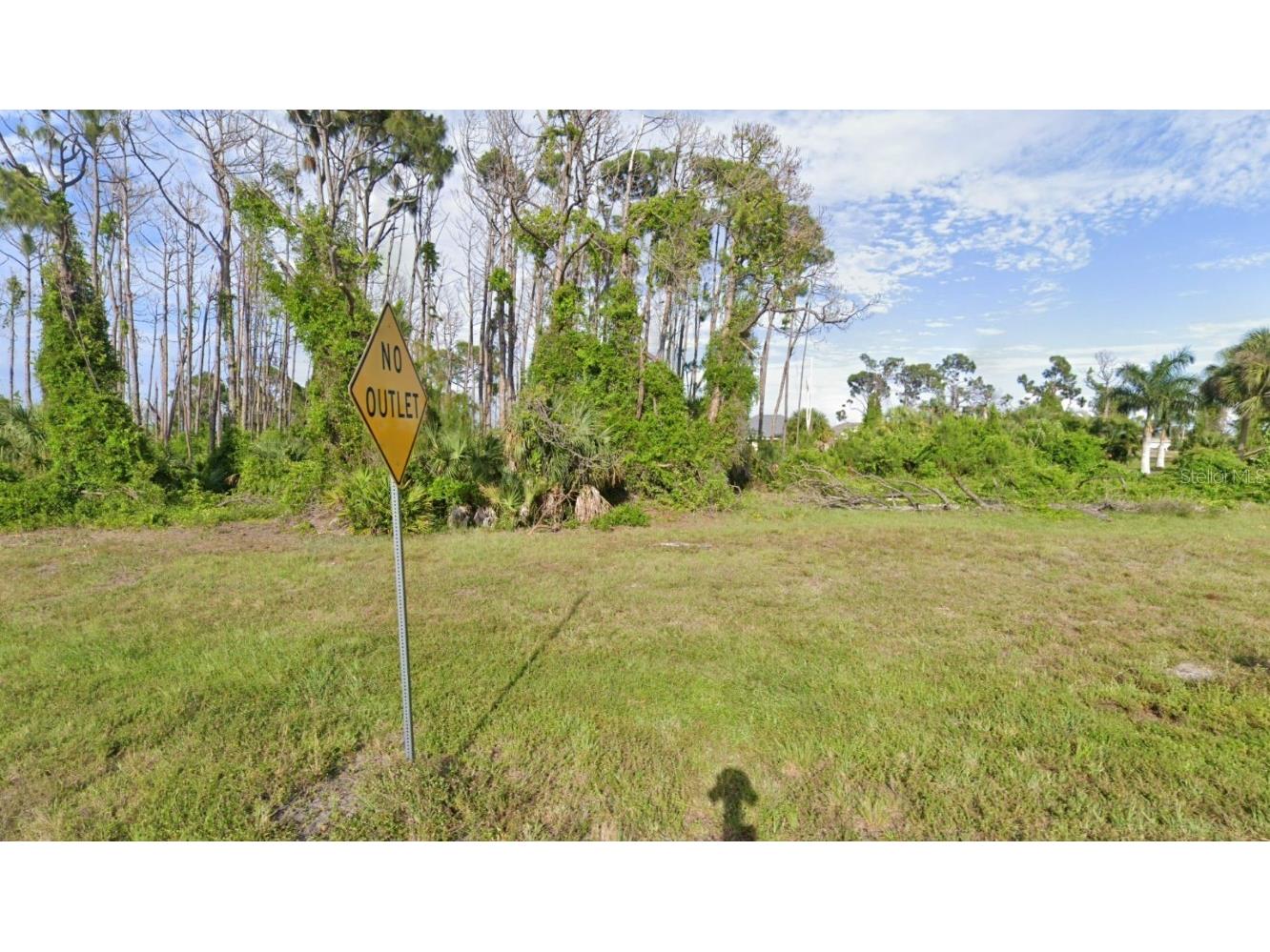 285 Rotonda Boulevard S Rotonda West FL 33947 D6144498 image3