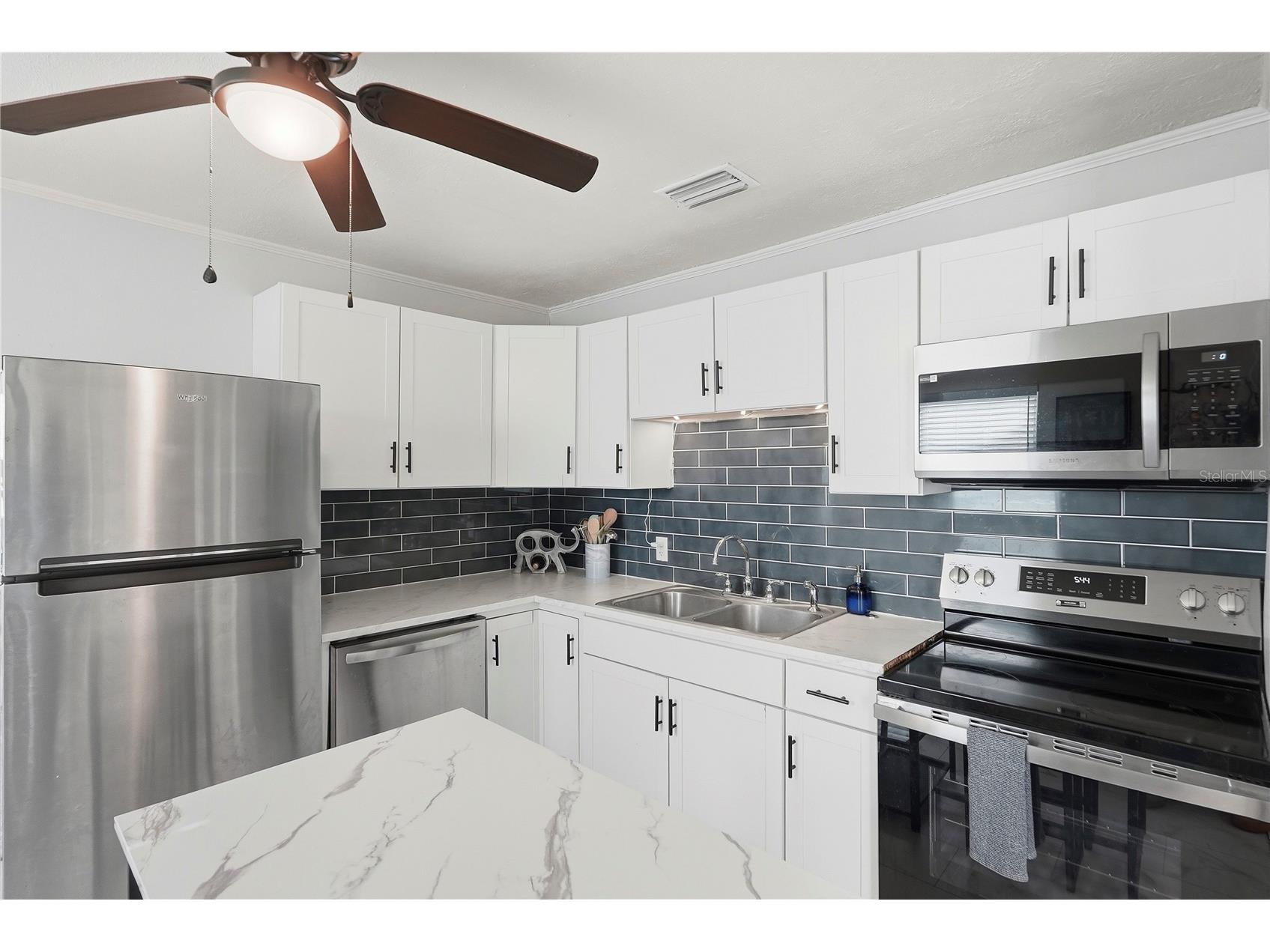 2850 15th Avenue N Saint Petersburg FL 33713 TB8504012 image7