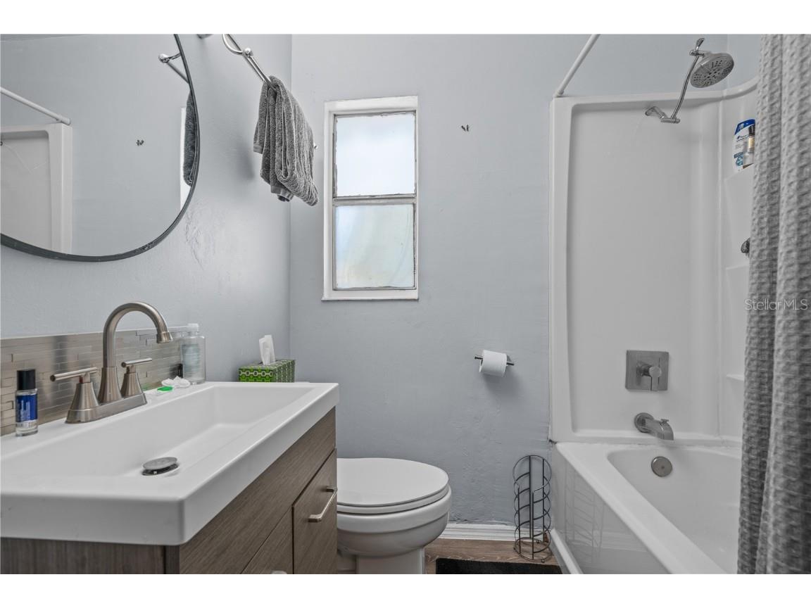 2850 38th Avenue N Saint Petersburg FL 33713 TB8414666 image9