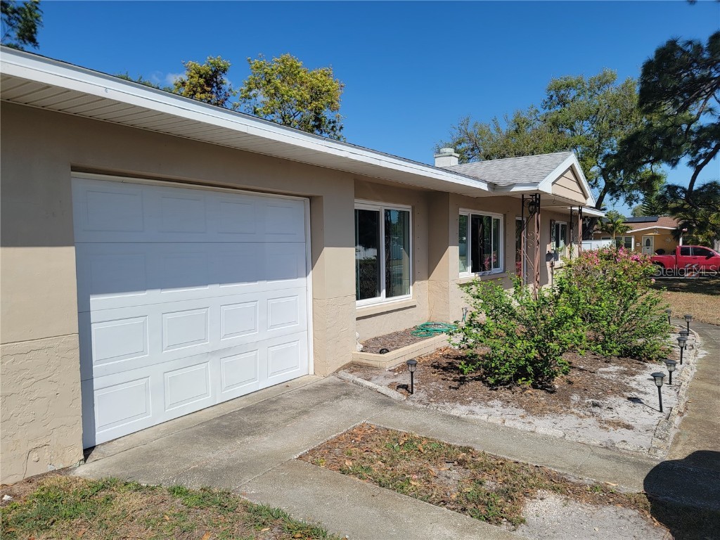 2850 41st Street N Saint Petersburg FL 33713 TB8362762 image3