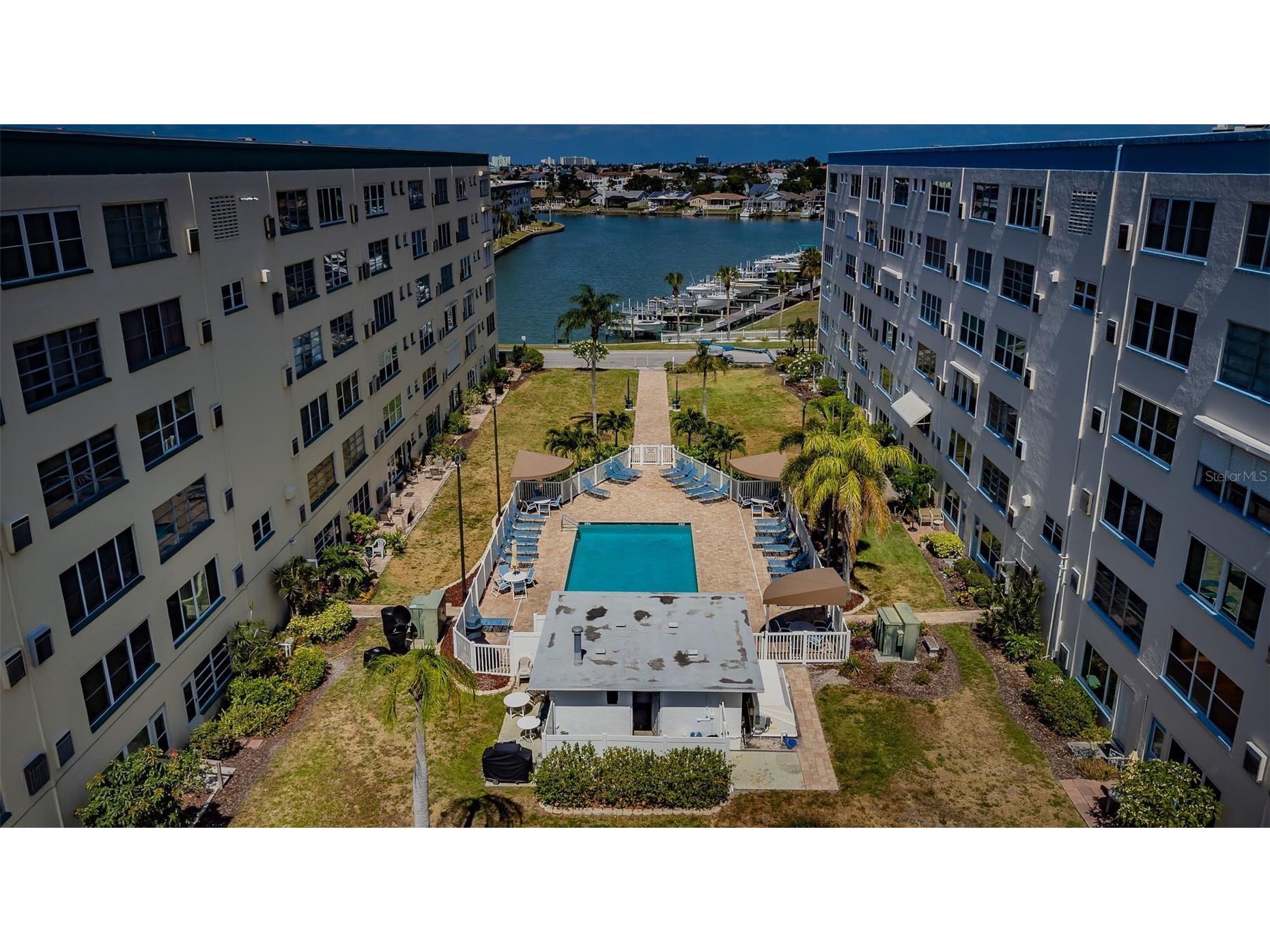 2850 59th Street S #204 Gulfport FL 33707 TB8487278 image32