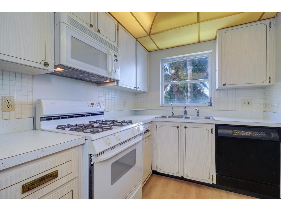 2850 59th Street S #215 Gulfport FL 33707 U8242064 image11