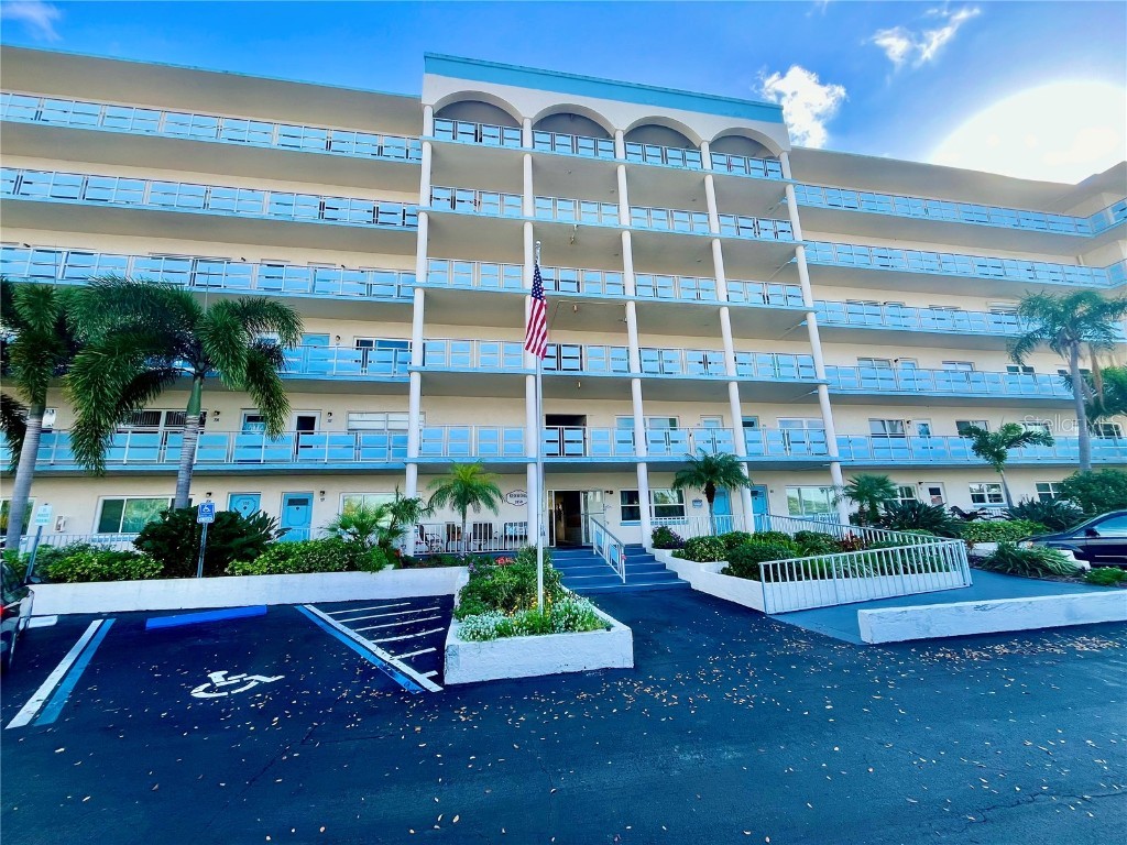 2850 59th Street S #407 Gulfport FL 33707 U8231445 image1